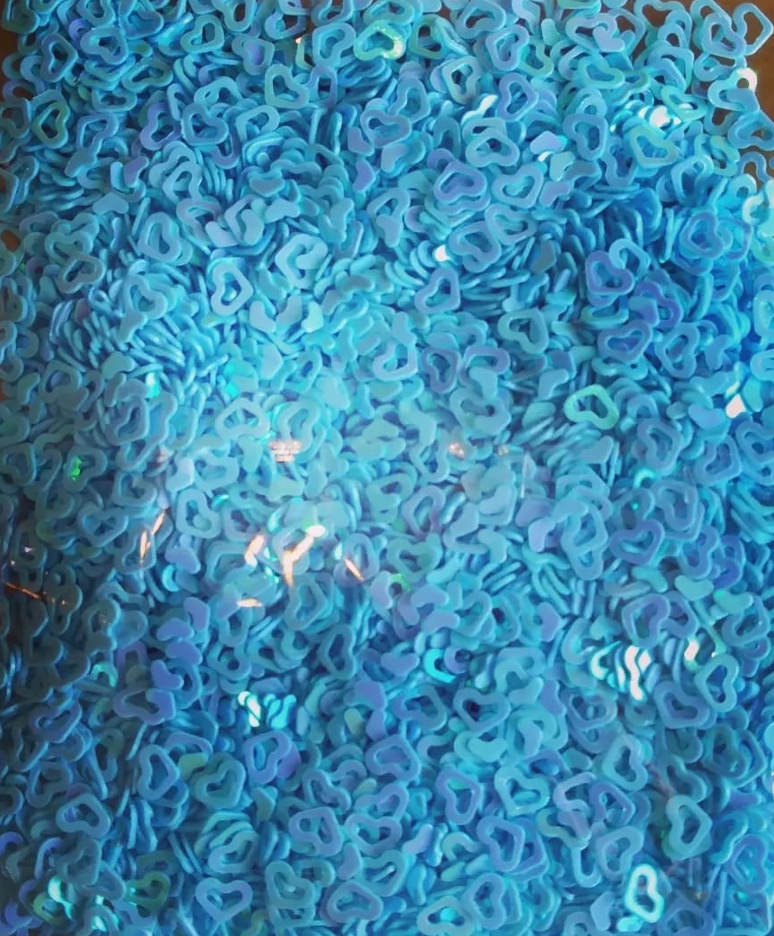 Glitter (Fimo) 10g – Coração Azul Vazado
